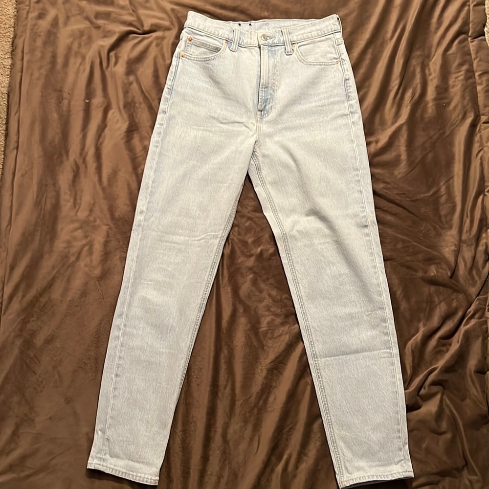 Gap high rise mom jeans - size 6 tall